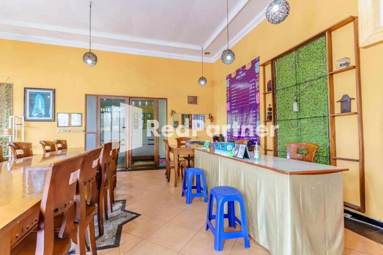 Nafisa Homestay Syariah Near Jatim Park 3 Batu Mitra Reddoorz Malang Exterior foto